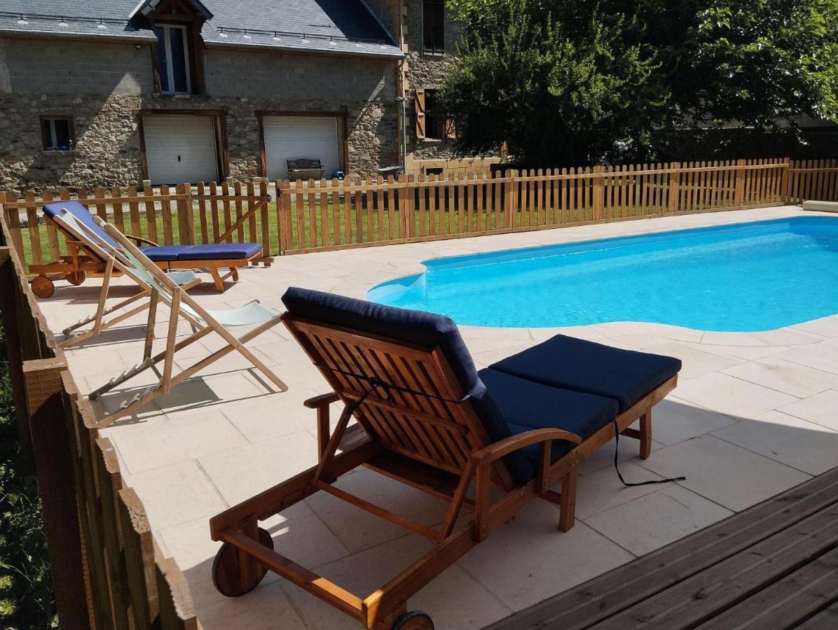 Maison Burgalat Saint-Mamet Exterior photo